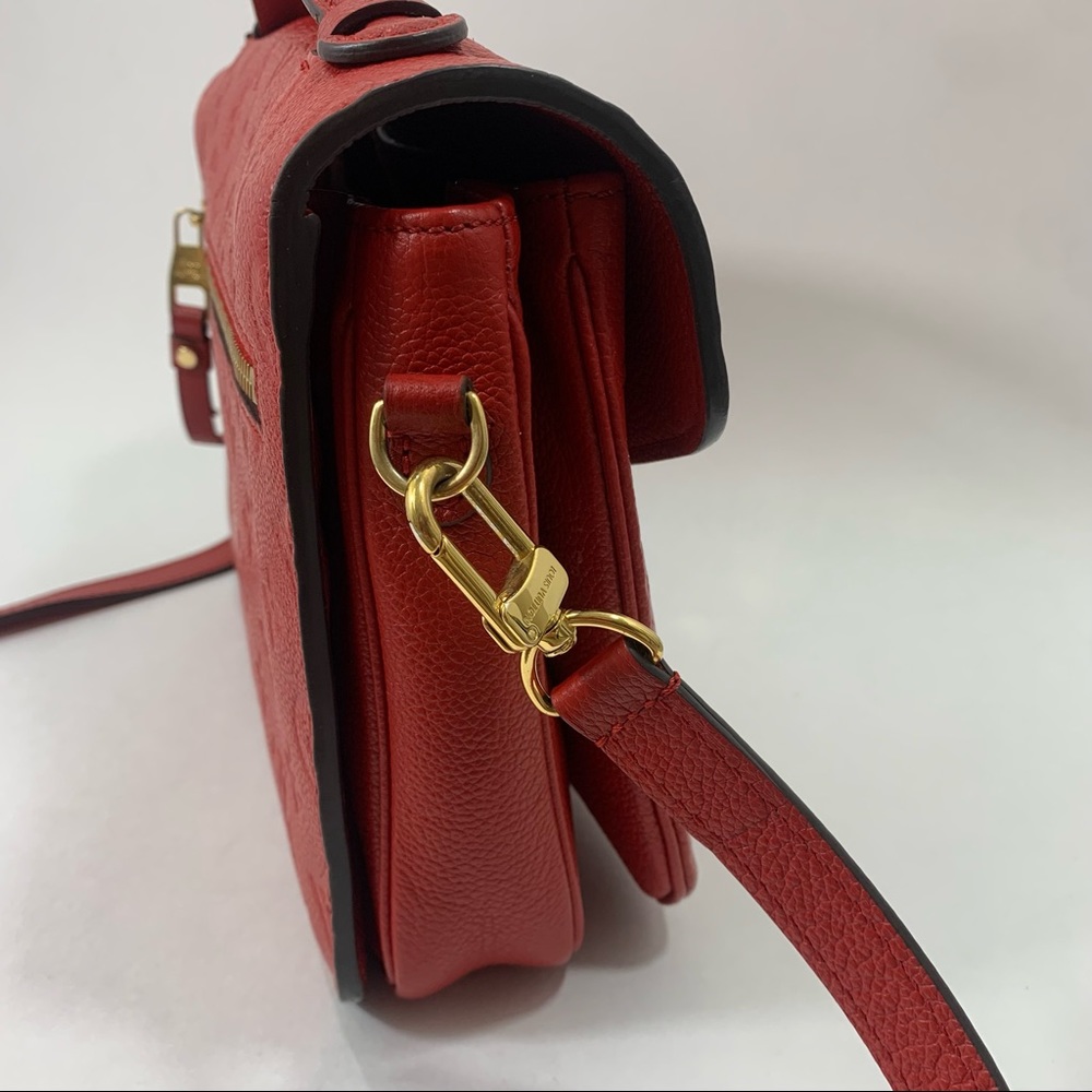 Louis Vuitton Red Pochette Métis - Picture 8 of 10